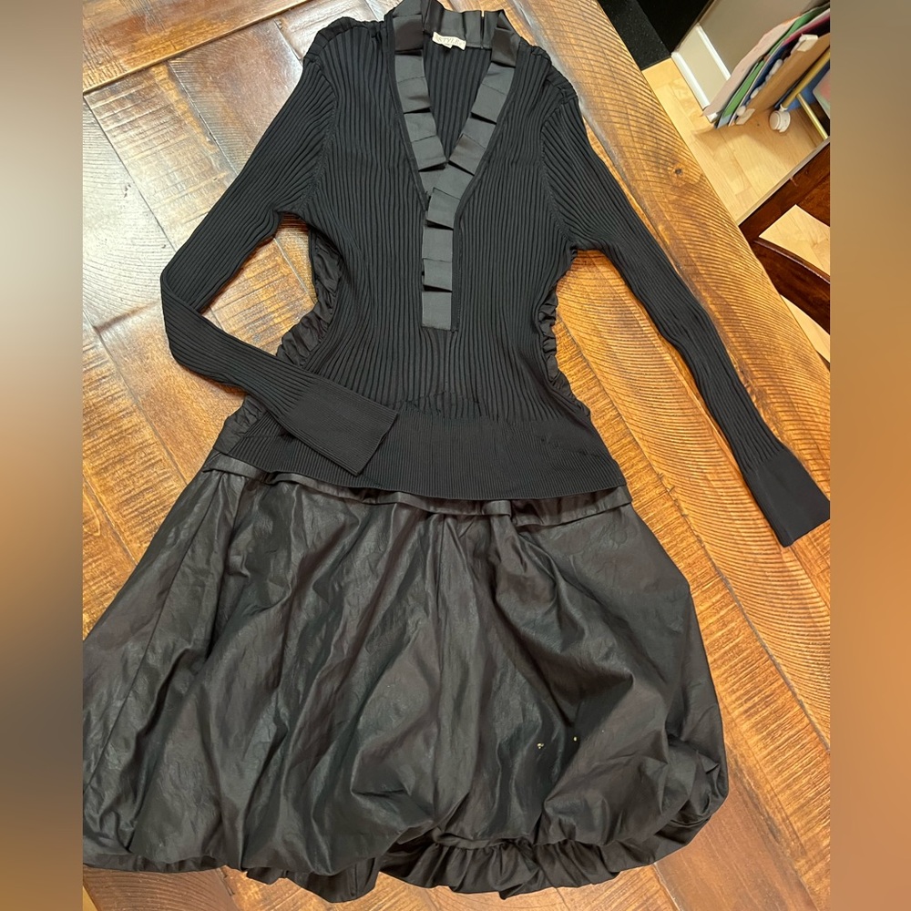 Elegant Black Long Sleeve Dress